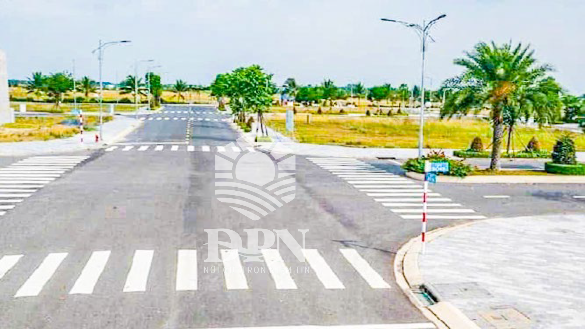 Ha Tang Nha O Phuoc Hoi Ho Tram 4